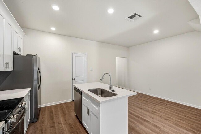 Foto del edificio - 714 W Dallas St