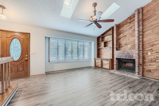 Building Photo - 3606 S Gibralter Cir