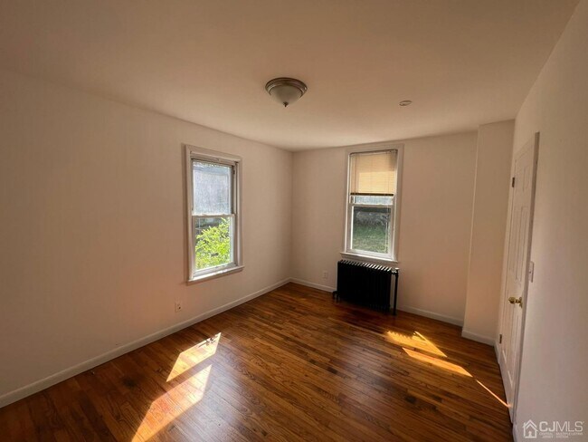 Building Photo - 931 US-1