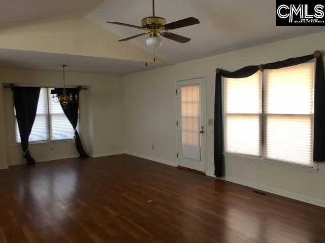 Building Photo - 1518 Willow Creek Ln