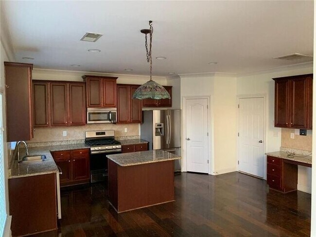 Building Photo - 1555 Buckskin Trail