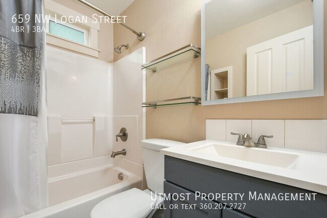 Foto del edificio - 659 NW Logan St