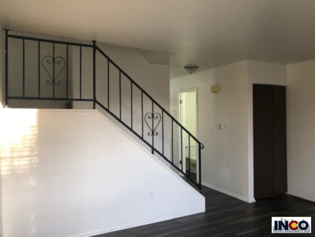 Building Photo - 790 S Patton Ct