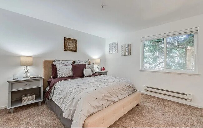 Foto del edificio - 9910 NE 137th St