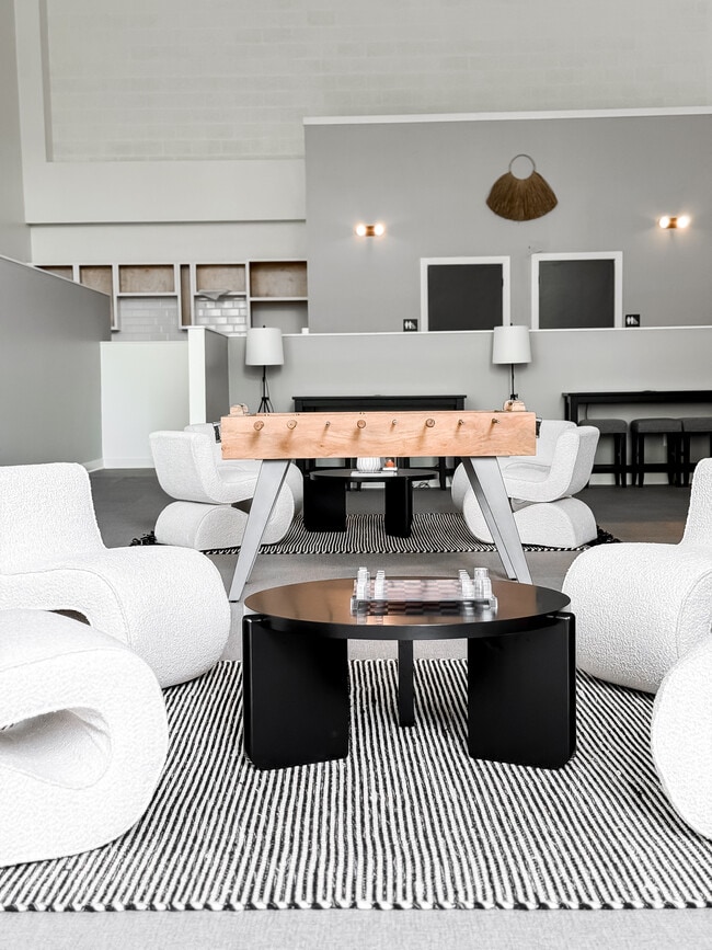 Foto del edificio - Pulaski Lofts