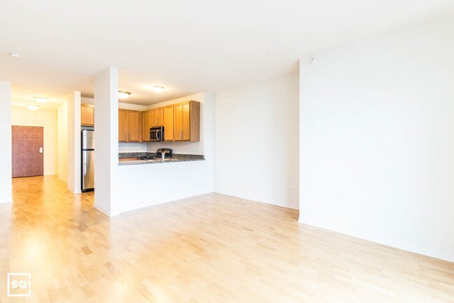 Building Photo - SOUTH LOOP: Floor to Ceiling Windows