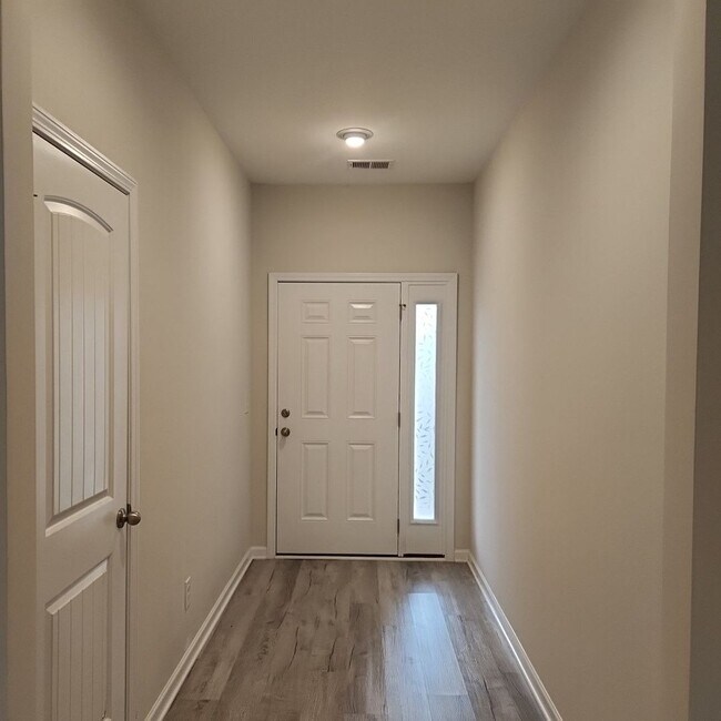 Foto del edificio - Four Bedroom Home, Long Term Rental - Conway, SC