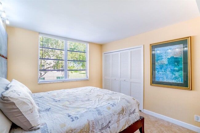 Photo - 2681 S Course Dr House