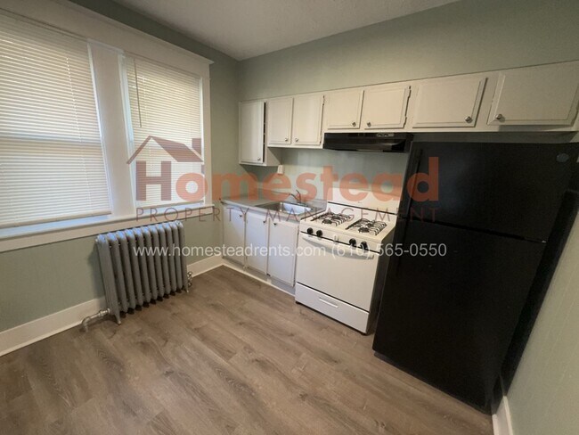 Foto del edificio - 3 Bedroom Home in Darby