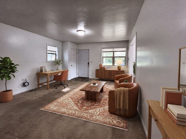 Foto del edificio - 4 Bed / 2 Full Bath Two-Story Home — Covered Front Porch, Detached Garage, Central Air