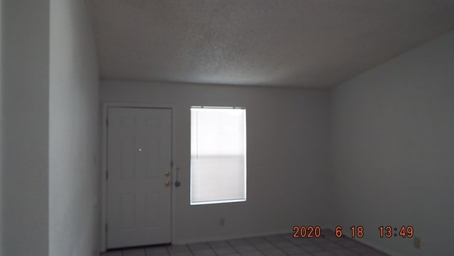 Foto del edificio - 5513 Lochmoor