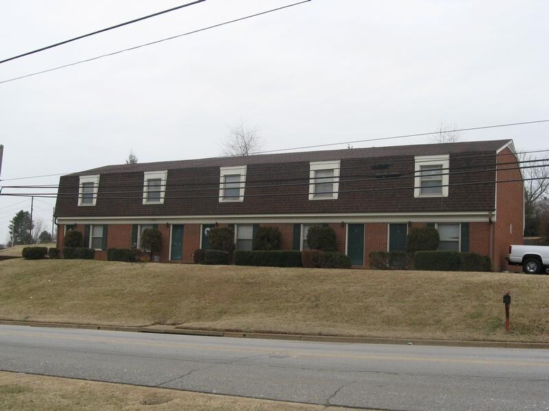 Primary Photo - 807 Barrows Mill Rd