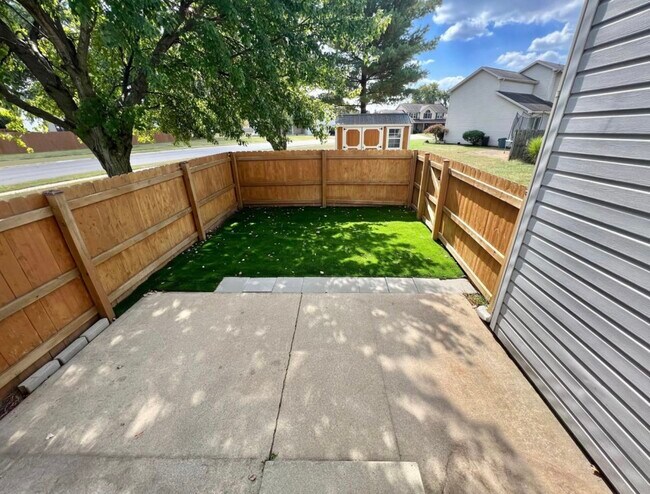 Building Photo - 3487 Earls Ct