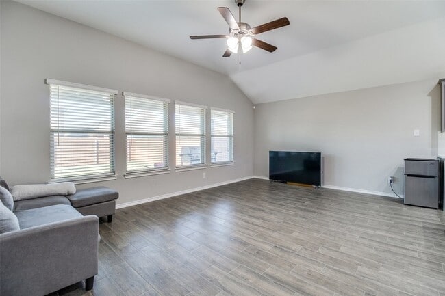 Photo - 11441 Silver Queen Dr House