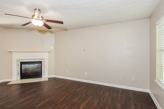 Building Photo - 381 Clearsprings Dr
