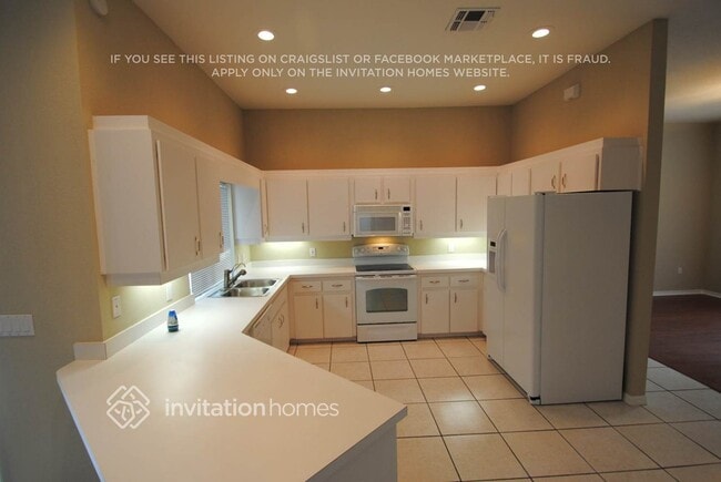 Building Photo - 7784 Whickham Ave