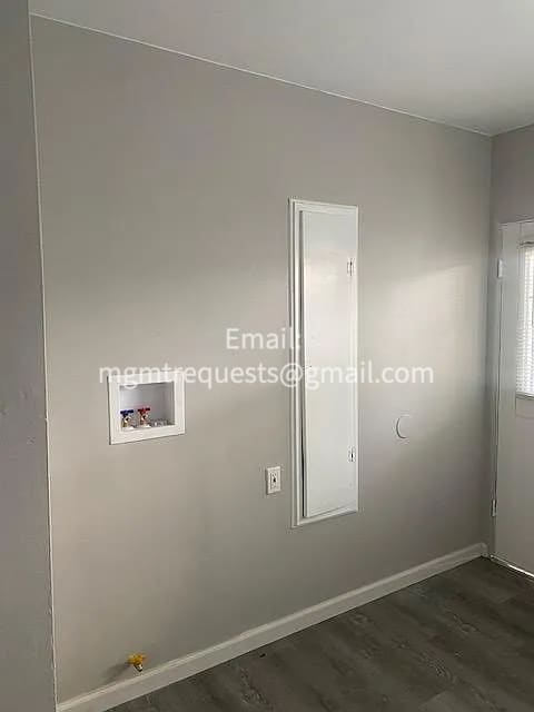Building Photo - 4228 Tenth St, Unit 4232