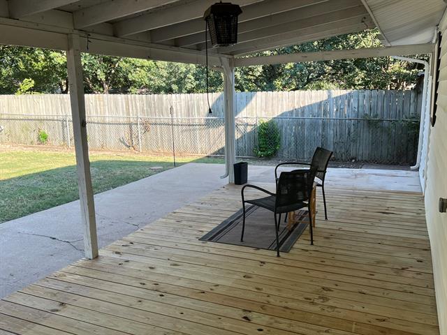 Building Photo - 603 N Denton Ave