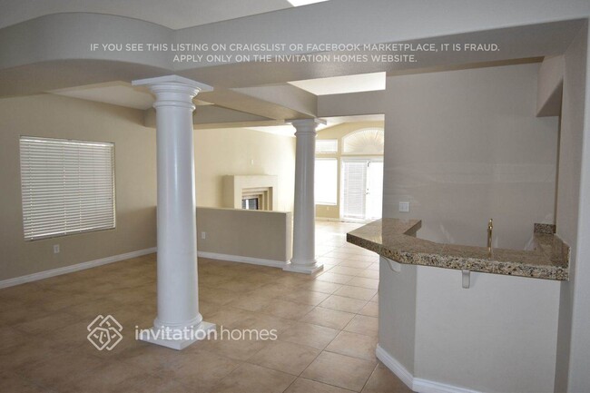 Building Photo - 8113 Sunset Cove Dr