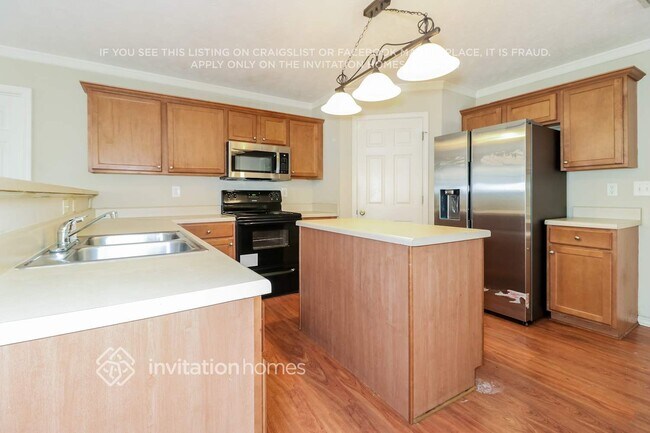 Foto del edificio - 3505 Revere Cir