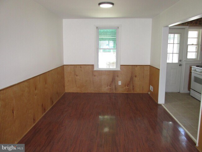 Building Photo - 7844 St Gregory Dr
