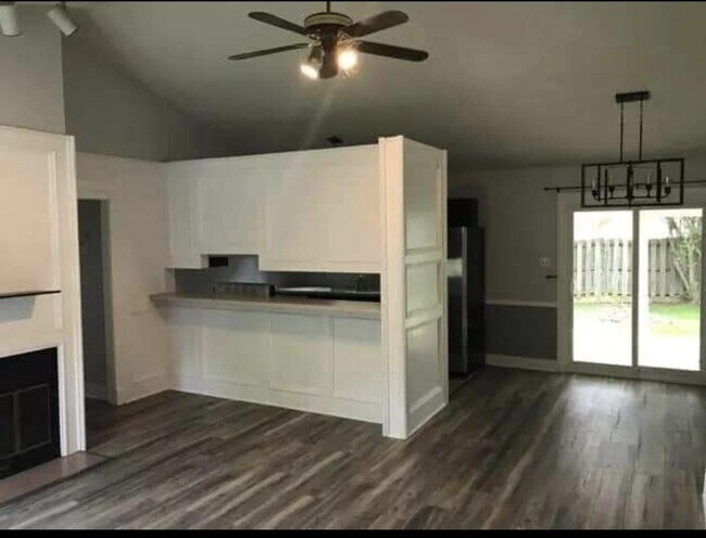 Foto del edificio - Knoxville 37934 - 3 bedroom, 2 bath home, ...