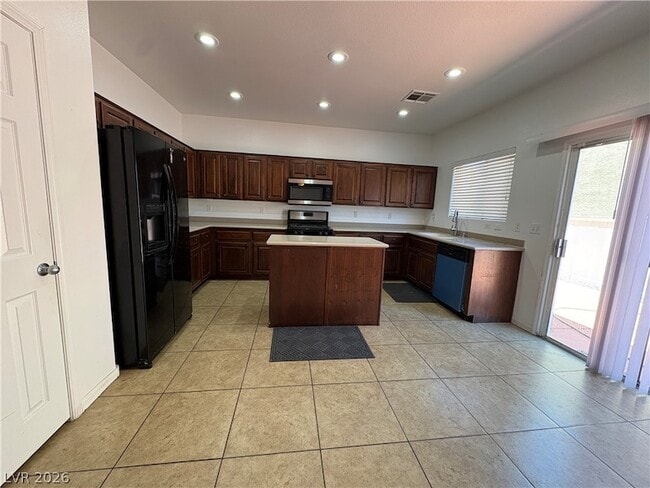 Foto del edificio - 7878 Juniper Forest St