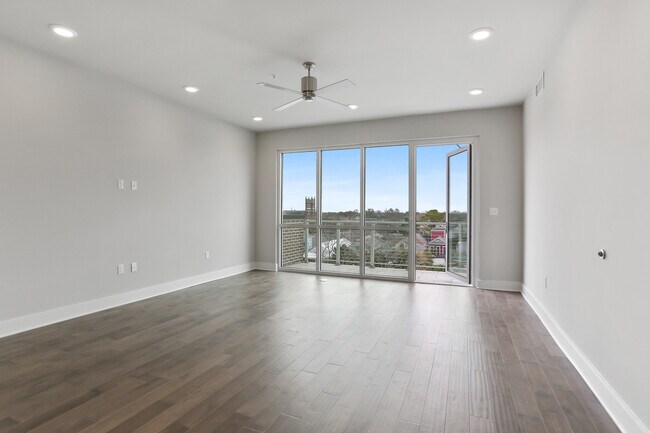 Foto del edificio - 900 Bartholomew St