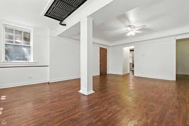 Building Photo - 5104 S Kimbark Ave