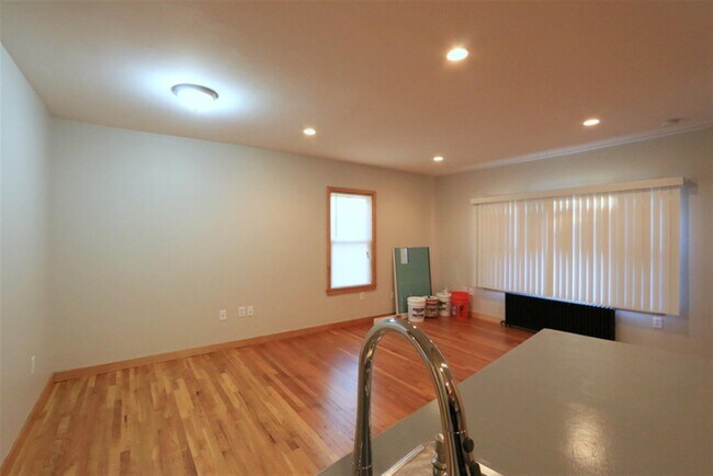 Foto del edificio - 132 Columbia St