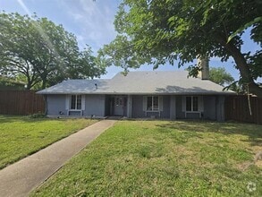 Building Photo - 1618 Sara Ln