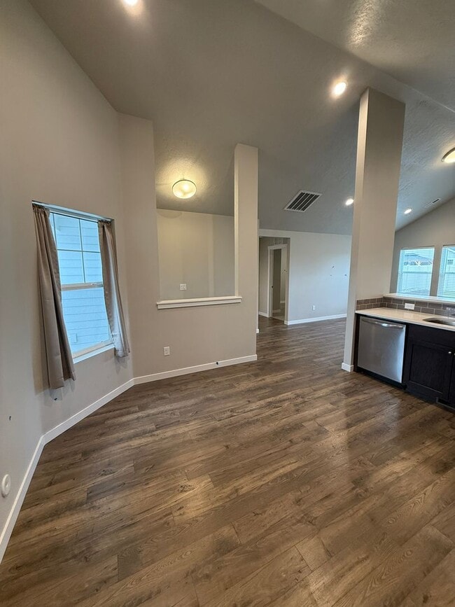 Foto del edificio - 10336 Rockaway Ridge St