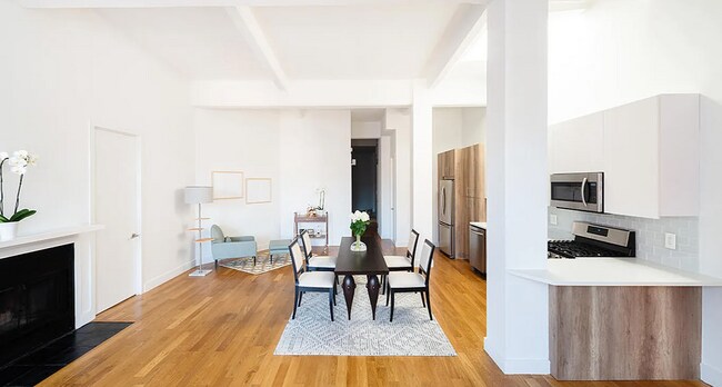 LIVING SPACE - 65 Horatio St