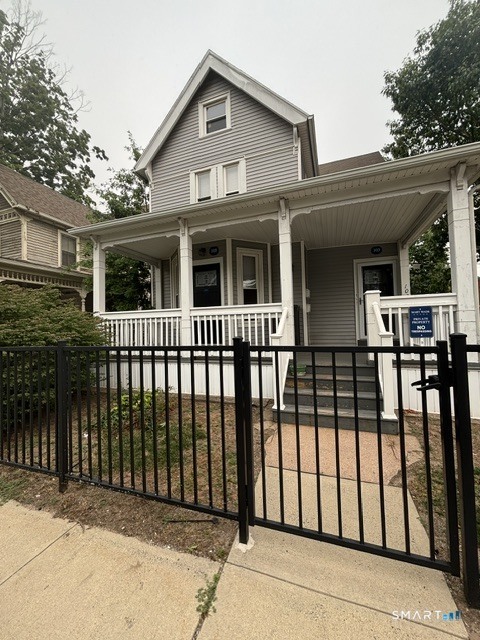 Building Photo - 103 Atwater St