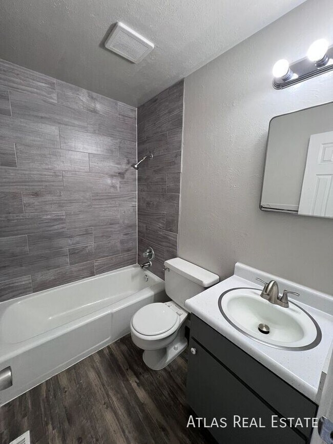 Foto del edificio - 4414 N Chestnut St