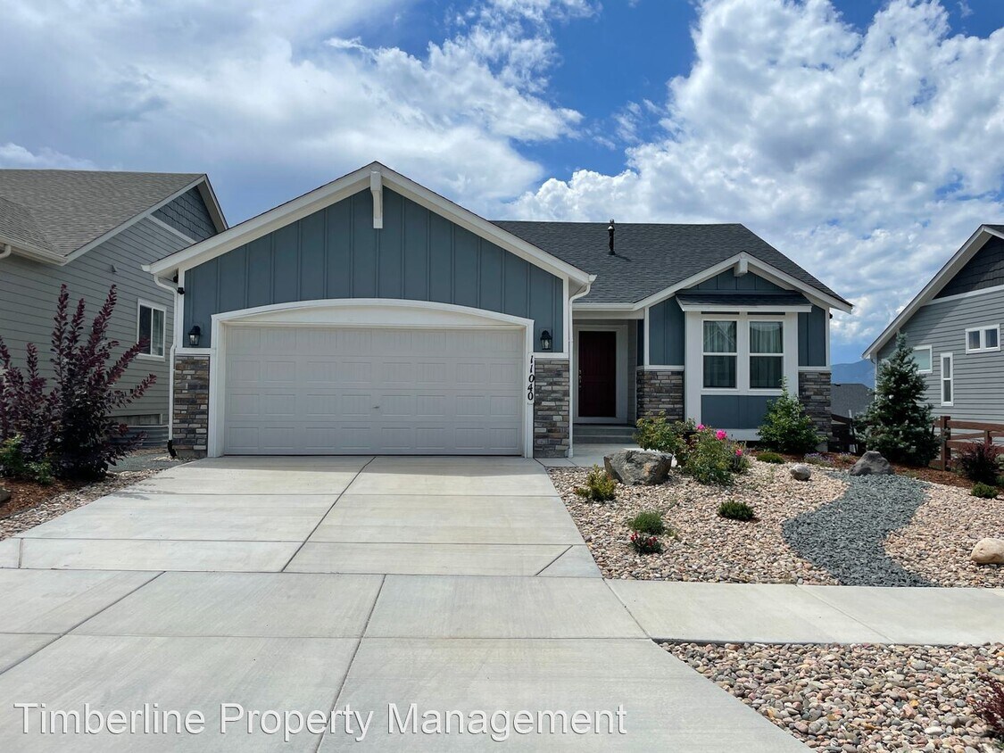 4 br, 3 bath House 11040 Falling Snow Lane House Rental in Colorado