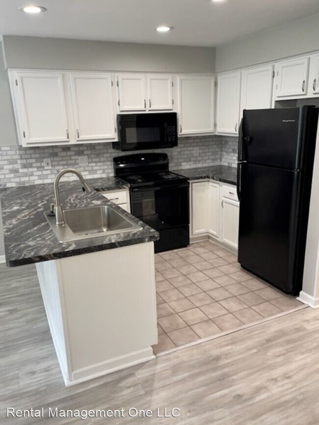Building Photo - 2 br, 2 bath House - 4958 Oak Hill Drive
