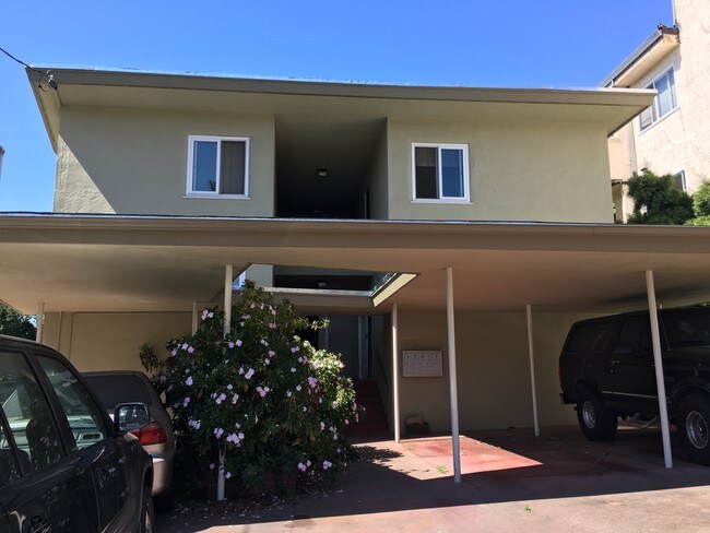 Foto del edificio - 739 Jean St