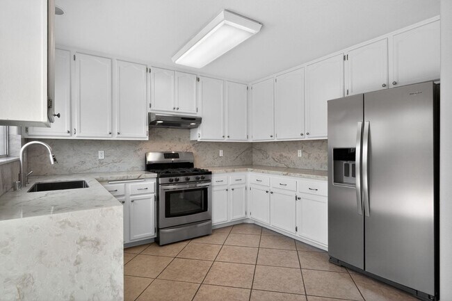 Foto del edificio - 2111 Rebecca Way