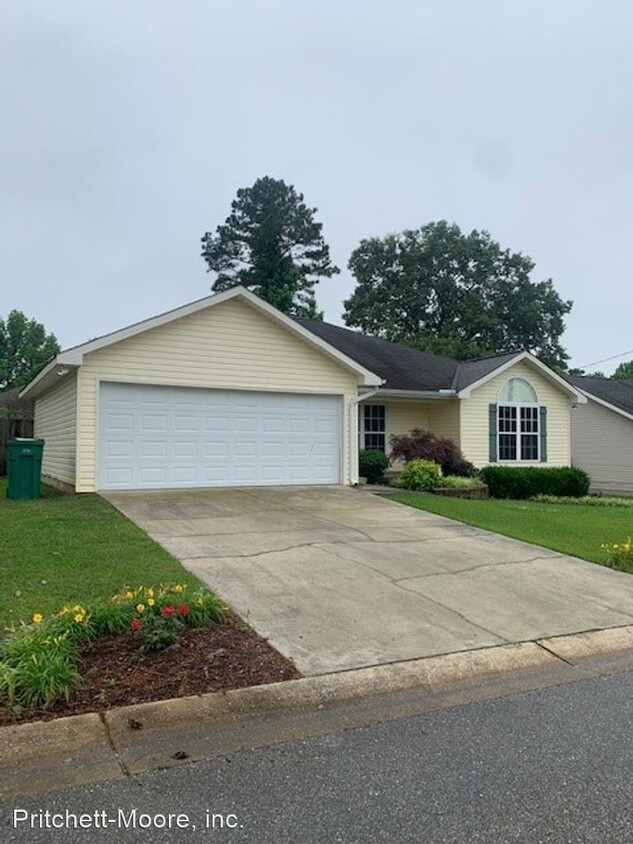 Foto principal - 4 br, 2 bath House - 12338 South Pointe Lane