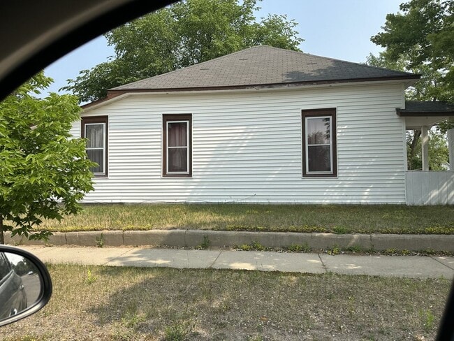 Foto del edificio - 2 Bed, 1 Bath Single Family Home- Staples, MN