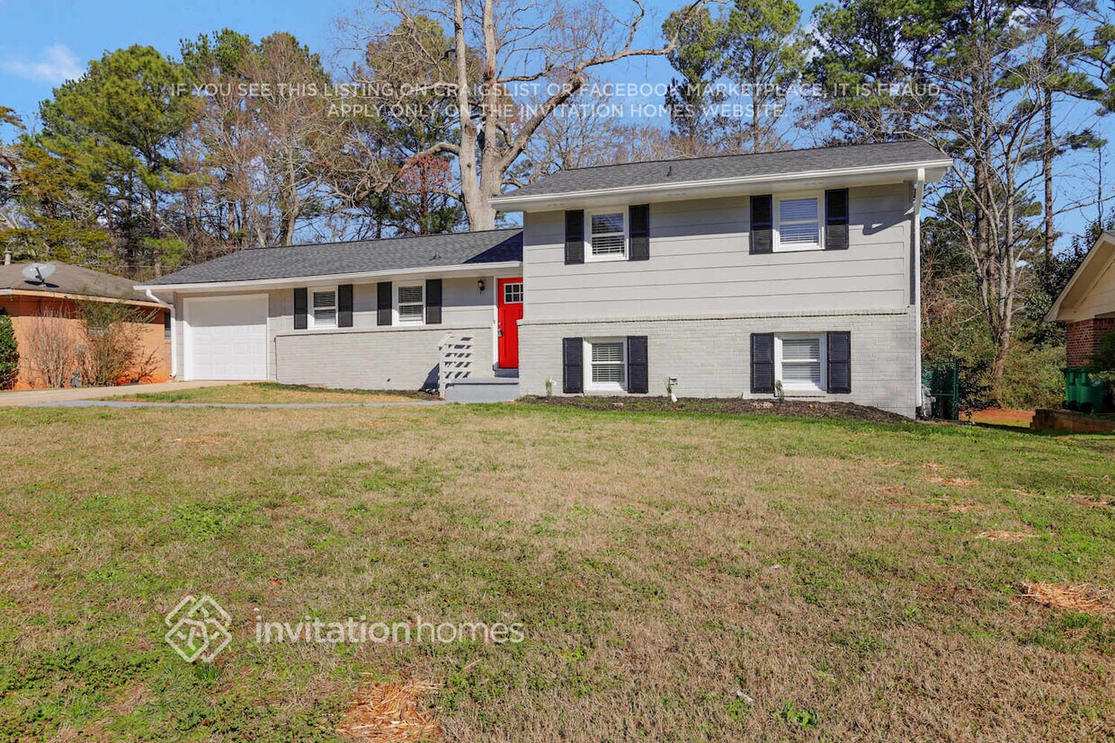 Foto principal - 883 Meadow Rock Dr