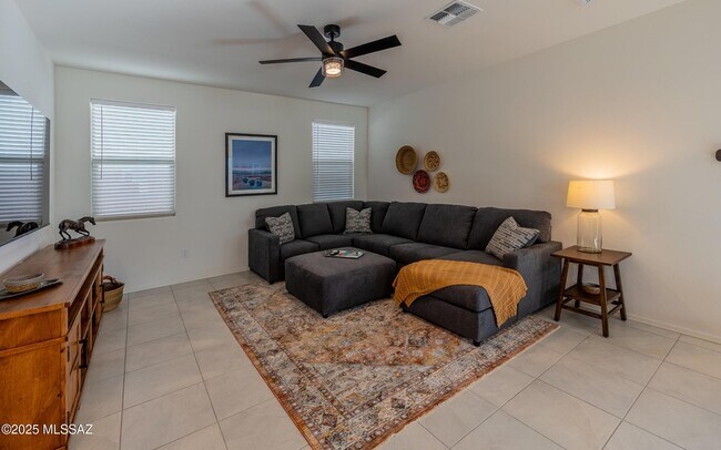 Foto del edificio - 13154 E Apex Mine Wy