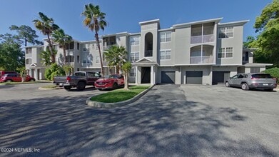 Building Photo - 440 S Villa San Marco Dr