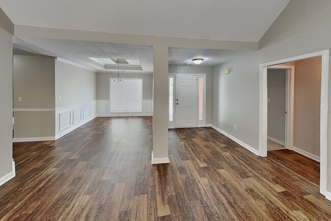 Foto del edificio - 1585 Watson Ridge Trail SE