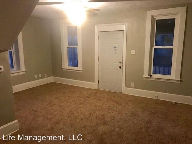 Building Photo - 3 br, 1 bath House - 6115 13th Avenue