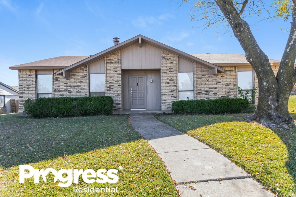 656 Nora Ln, DeSoto, TX 75115 House Rental in DeSoto, TX