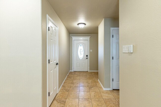 Foto del edificio - 811 11th St