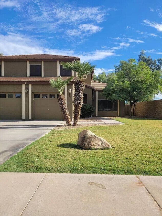 969 S Western Skies Dr, Gilbert, AZ 85296 House for Rent in Gilbert