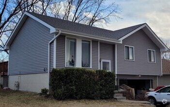 Building Photo - 7955 Vernon Ave